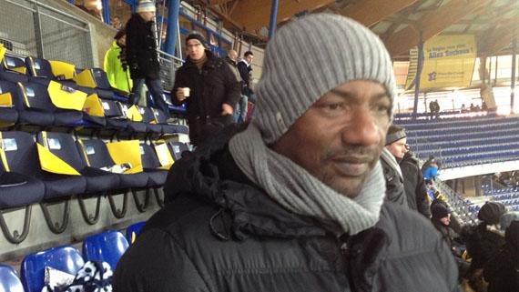 <a href="/articles/babacar-wane-recruteur-du-sc-fribourg-je-ne-vois-aucun-joueur-mauritanien-qui-possede-les-qualites-que-nous-recherchons.html">Babacar Wane, recruteur du SC Fribourg : « Je ne vois aucun joueur Mauritanien qui possède les qualités que nous recherchons »</a> Babacar Wane, recruteur du SC Fribourg : « Je ne vois aucun joueur Mauritanien qui possède les qualités que nous recherchons »